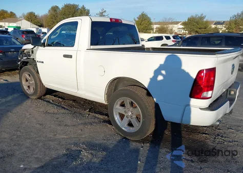 2015 Ram 1500 Express from USA, damaged, VIN 3C6JR6AT1FG531807